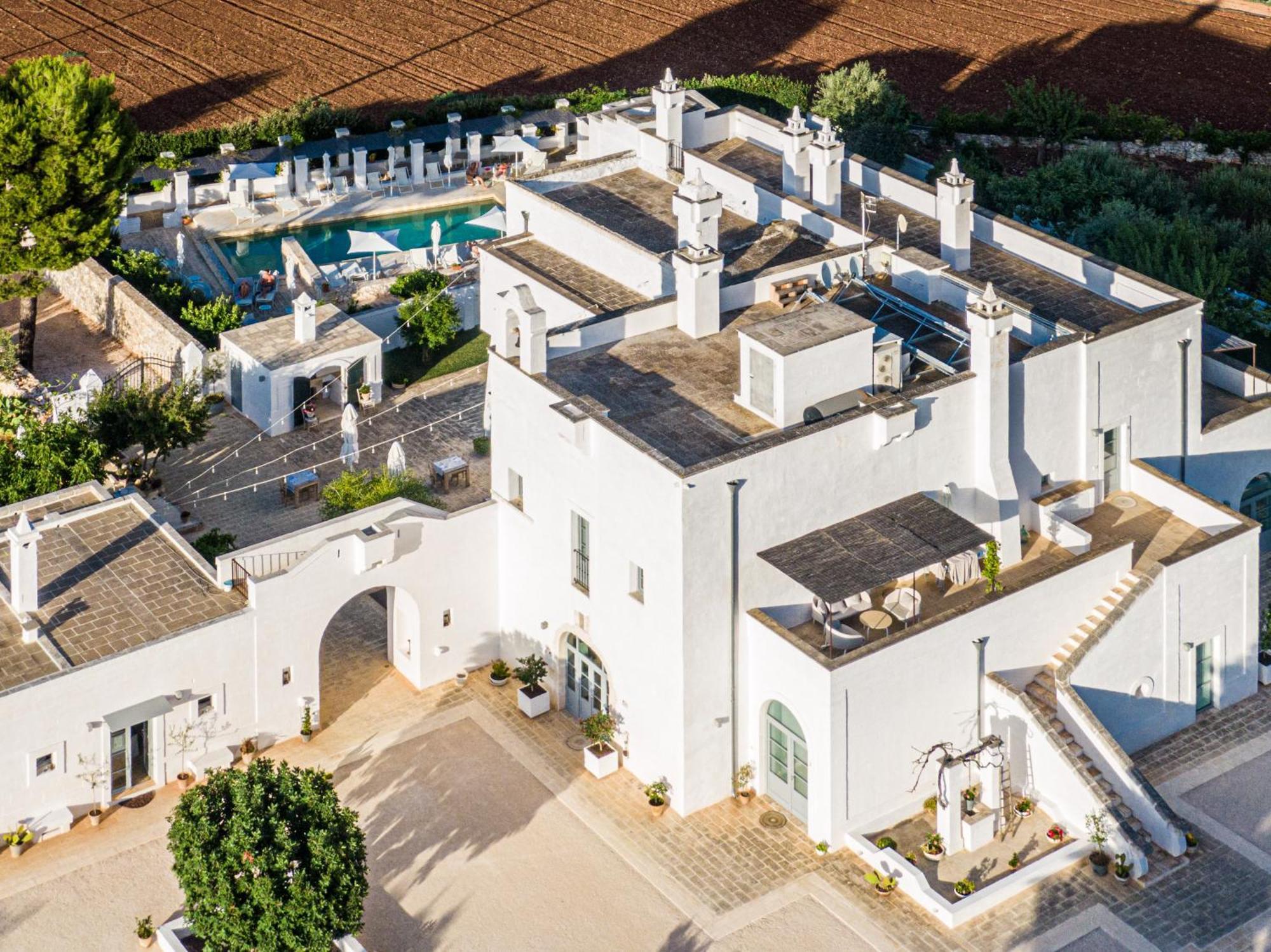 Masseria Le Torri Поліньяно-а-Маре Екстер'єр фото