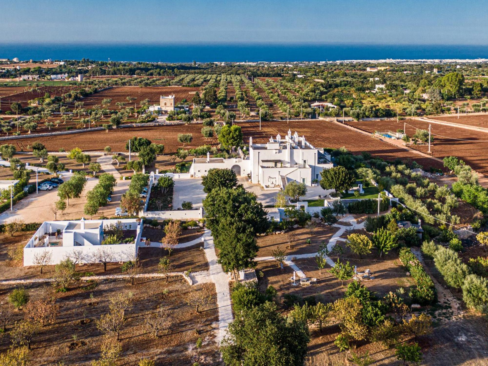 Masseria Le Torri Поліньяно-а-Маре Екстер'єр фото