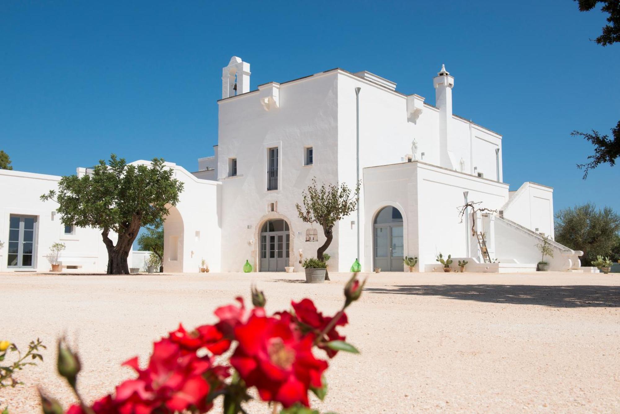 Masseria Le Torri Поліньяно-а-Маре Екстер'єр фото